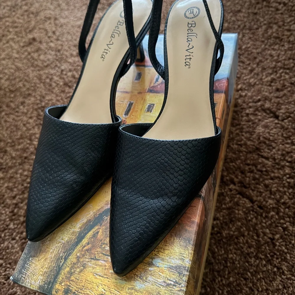 Sara Black Women's Slingback Heels - Picture 2 of 3
